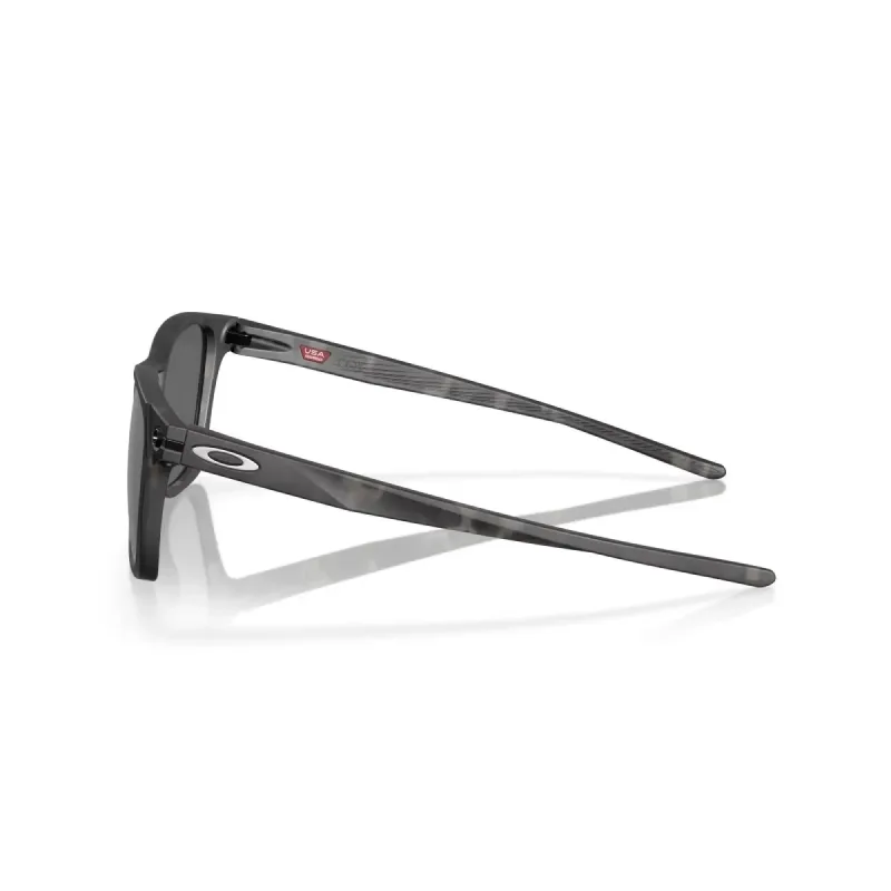 Oakley OO9018  901815-55-L